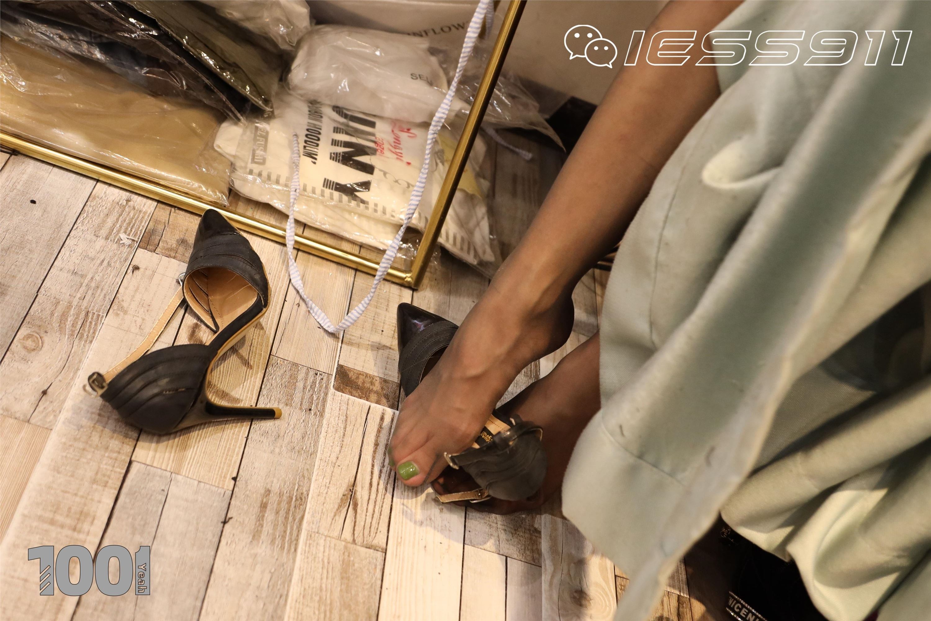 IESS异思趣向 一千零一夜 模特：真真《逛街2》